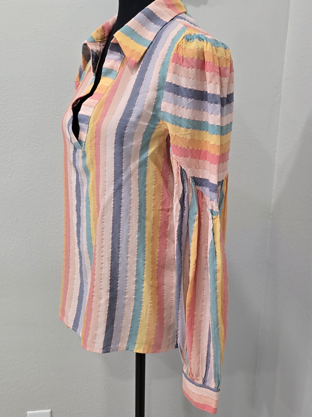 Anthropologie Amadi Rainbow Stripe Balloon Sleeve Blouse XS NWT - Picture 4 of 9